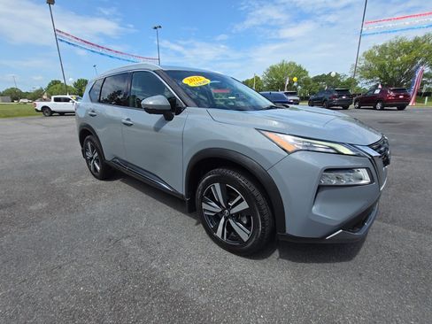 Used 2022 Nissan Rogue SL FWD image 4