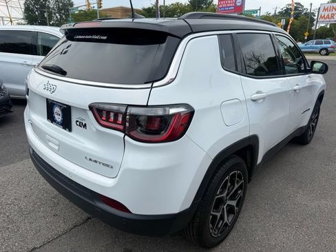 Used 2025 Jeep Compass Limited AWD/4WD image 6