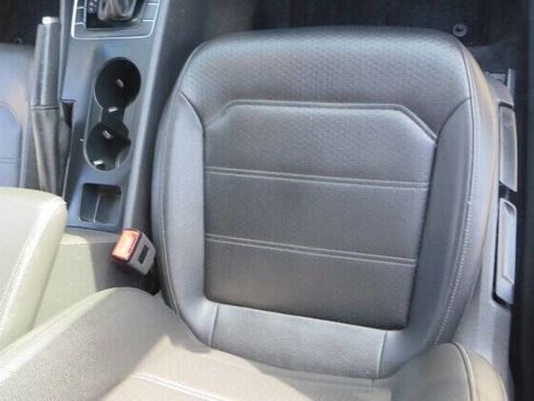 Used 2014 Volkswagen Passat 1.8T Wolfsburg Edition image 41