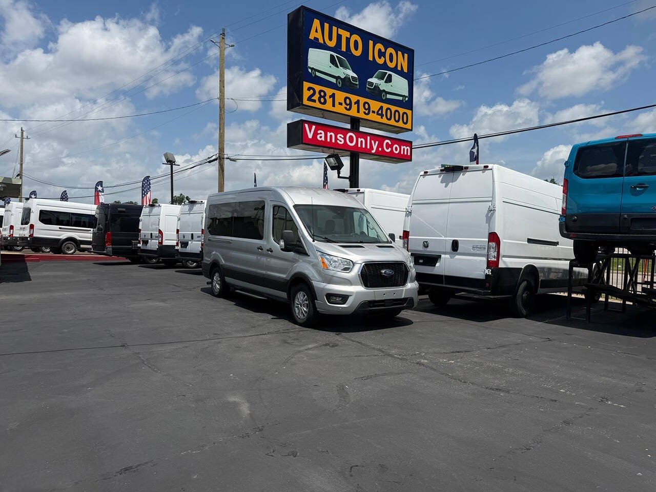 Used 2021 Ford Transit 350 XLT RWD image 31