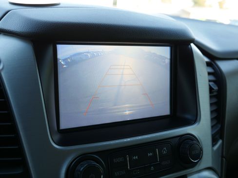 Used 2020 GMC Yukon SLT w/ Open Road Package image 29