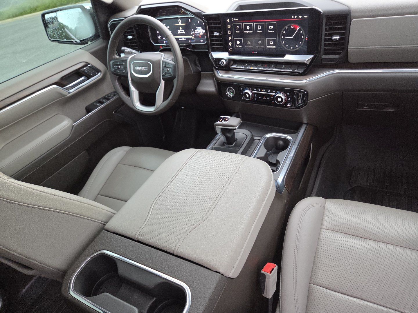 Used 2023 GMC Sierra 1500 SLT AWD/4WD image 27