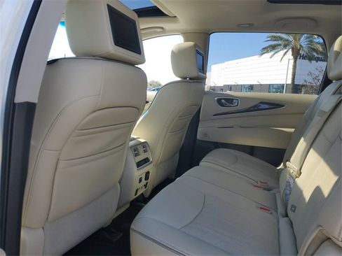 Used 2016 INFINITI QX60 Luxe w/ Deluxe Technology Package image 11