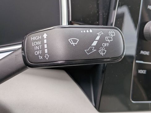 New 2026 Volkswagen Taos SE AWD/4WD image 22