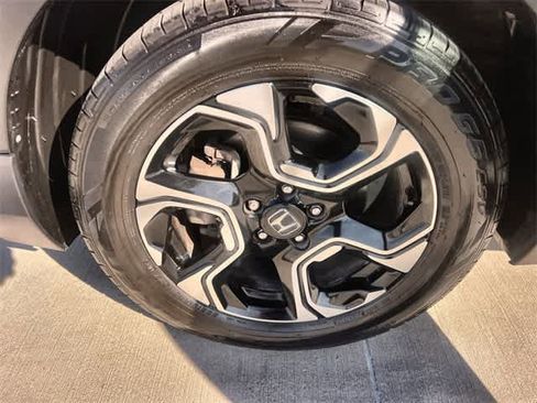 Certified 2019 Honda CR-V Touring image 9