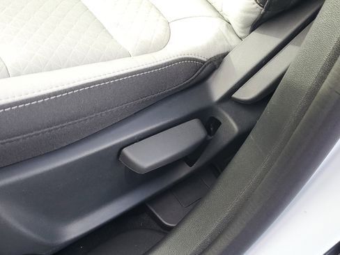 Certified 2026 Ford Escape Active w/ Cold Weather Package image 19