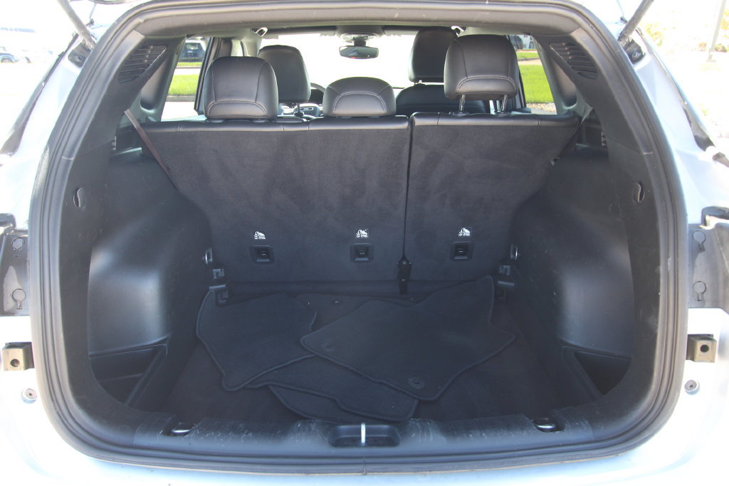Used 2024 Jeep Compass Limited AWD/4WD image 12