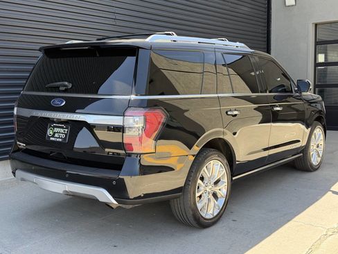 Used 2019 Ford Expedition Platinum AWD/4WD image 11