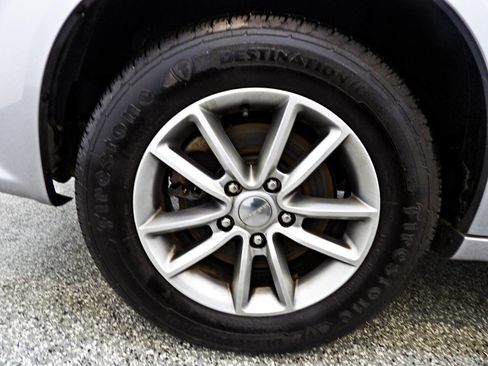 Used 2016 Dodge Grand Caravan SE image 18