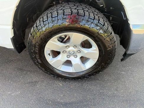 Used 2023 RAM 1500 Big Horn AWD/4WD image 43