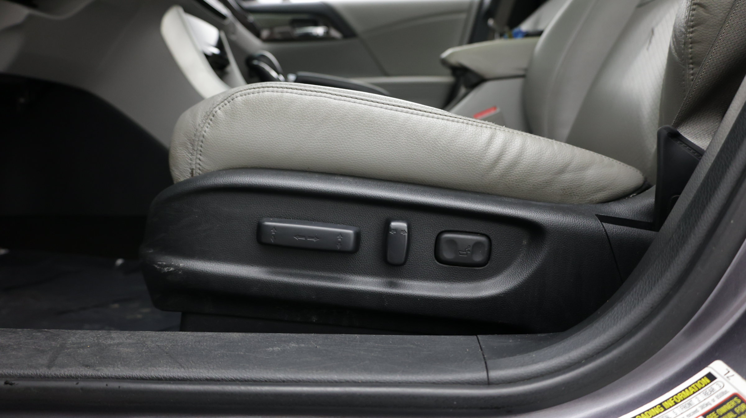 Used 2016 Honda Accord EX-L image 17