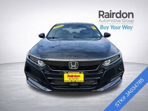 Used 2018 Honda Accord Sport image 2