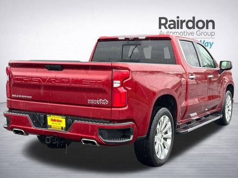 Used 2021 Chevrolet Silverado 1500 High Country w/ Technology Package image 6