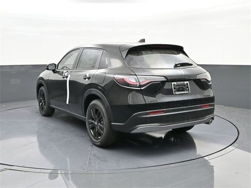 New 2026 Honda HR-V Sport image 8