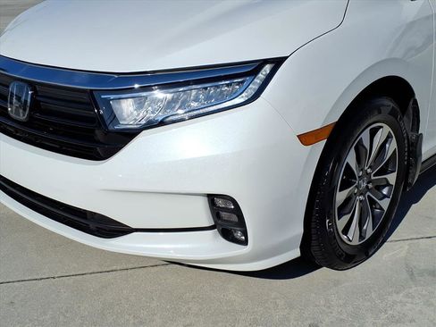 Used 2023 Honda Odyssey EX-L image 12
