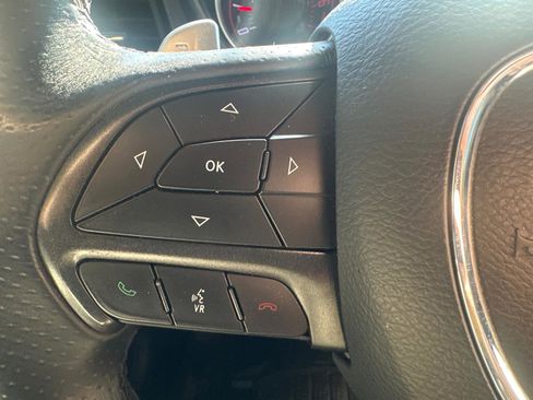 Used 2018 Dodge Challenger R/T w/ Driver Convenience Group RWD image 17