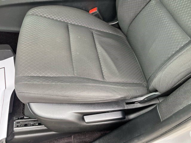 Used 2019 Jeep Grand Cherokee Laredo AWD/4WD image 11