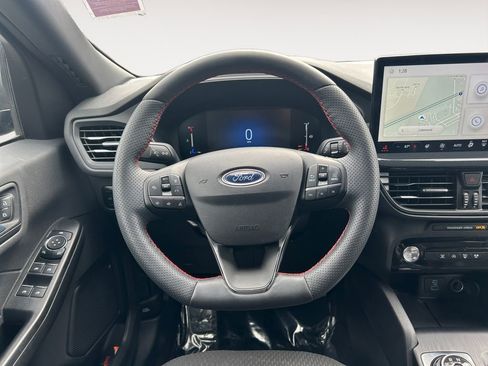 Used 2023 Ford Escape ST-Line w/ Tech Pack #1 AWD/4WD image 15