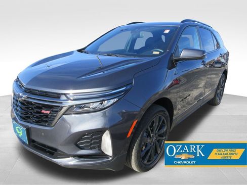 Certified 2023 Chevrolet Equinox RS image 1