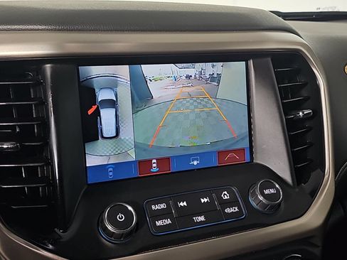 Used 2018 GMC Acadia Denali w/ Technology Package AWD/4WD image 21