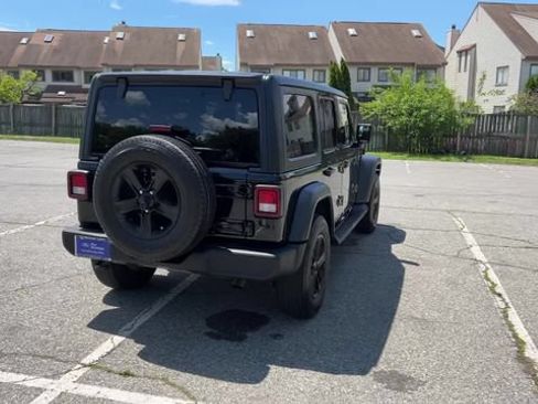 Used 2023 Jeep Wrangler Unlimited Sport AWD/4WD image 43