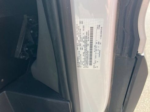Used 2024 Ford Transit 350 XLT RWD image 16