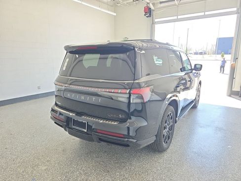 New 2026 INFINITI QX80 4WD image 6
