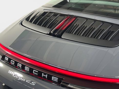 Used 2026 Porsche 911 Targa 4S AWD/4WD image 17