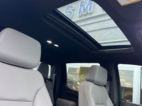 Used 2022 Chevrolet Silverado 1500 LTZ image 16