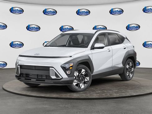 Used 2025 Hyundai Kona SEL AWD/4WD image 1