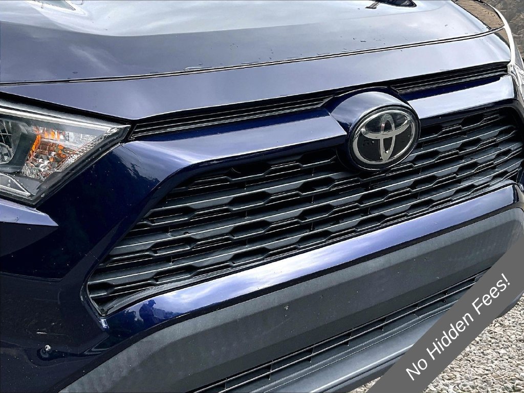 Used 2020 Toyota RAV4 XLE AWD/4WD image 14