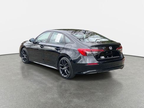 Used 2023 Honda Civic Sport image 7