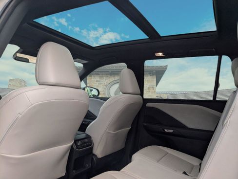 Certified 2025 Lexus TX 350 AWD w/ Technology Package image 17