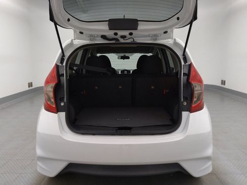 Used 2018 Nissan Versa Note SV FWD image 29