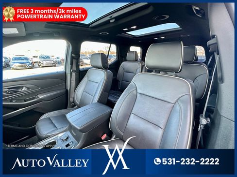 Used 2022 Chevrolet Traverse Premier w/ LPO, Floor Liner Package AWD/4WD image 16