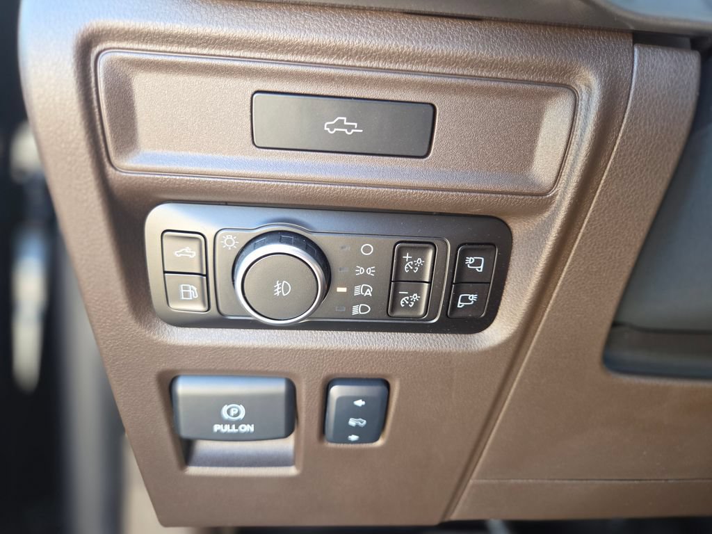New 2026 Ford F150 King Ranch w/ Equipment Group 601A High AWD/4WD image 28