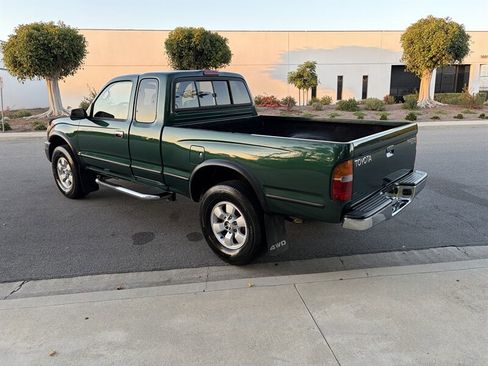 Used 1999 Toyota Tacoma 4x4 Xtracab V6 image 9