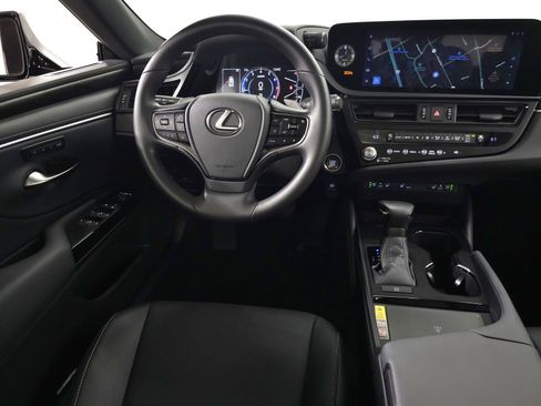 Used 2025 Lexus ES 350 w/ Premium Package FWD image 19
