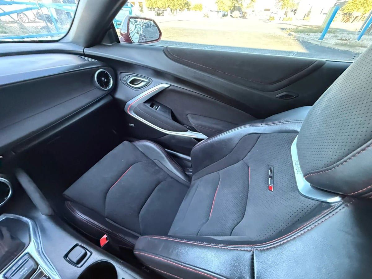 Used 2018 Chevrolet Camaro ZL1 RWD image 36