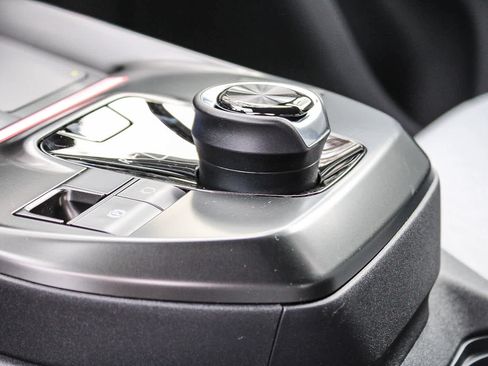 New 2026 Subaru Solterra Premium image 22