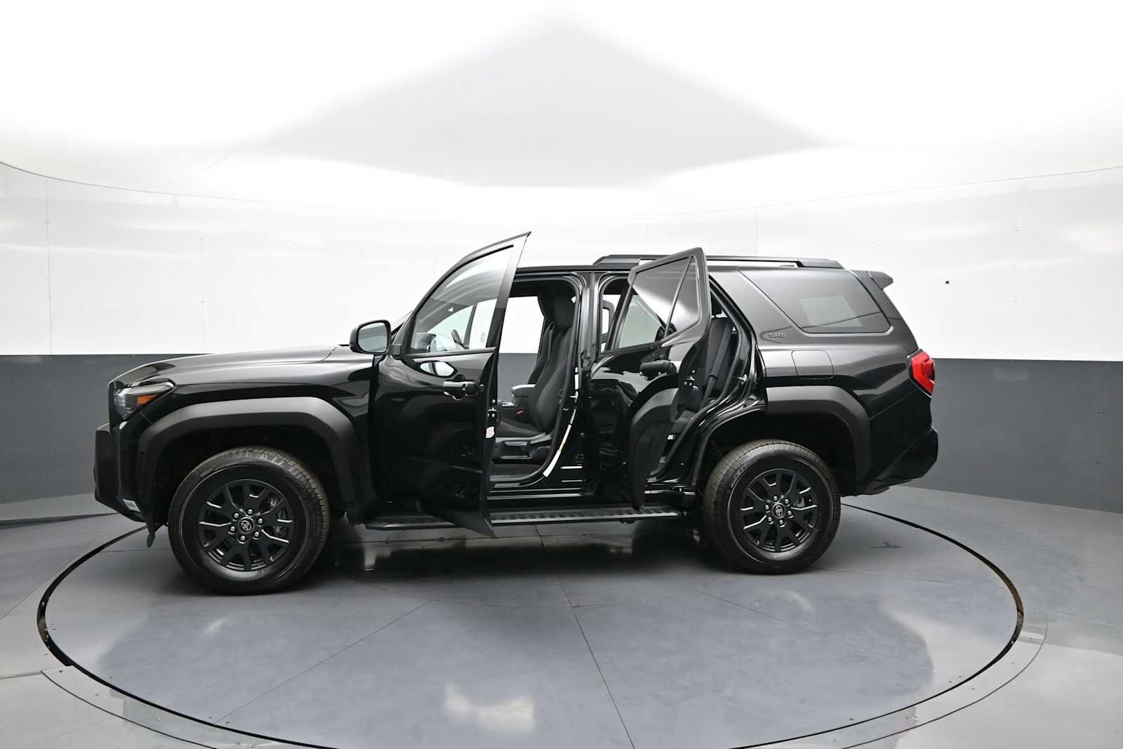 Used 2025 Toyota 4Runner SR5 AWD/4WD image 42