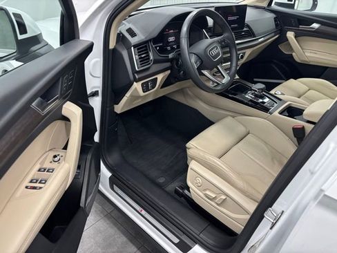 Used 2024 Audi Q5 2.0T Premium Plus AWD/4WD image 16