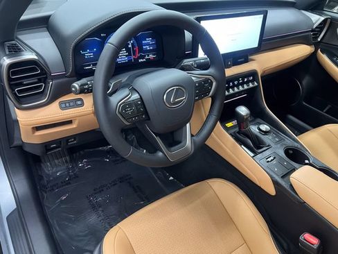 Certified 2026 Lexus IS 350 F Sport w/ Accessory Package Z1 RWD image 16