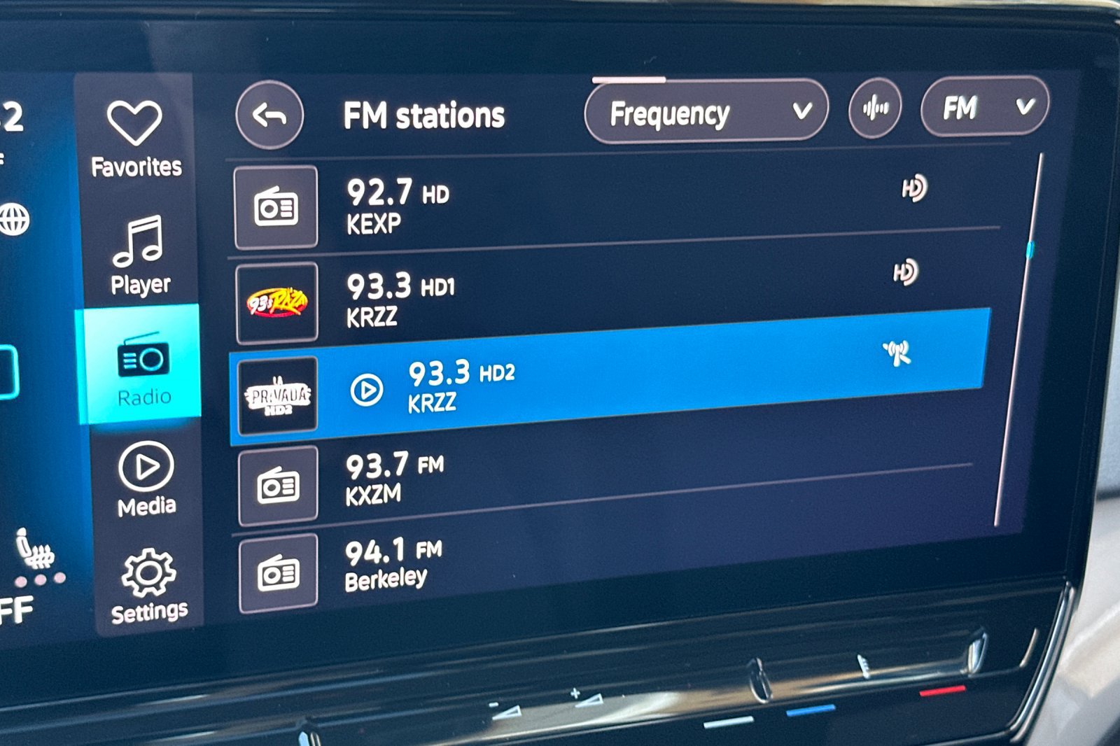 Used 2023 Volkswagen ID.4 Pro S RWD image 18