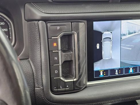 Used 2021 GMC Yukon Denali w/ Denali Premium Package image 42