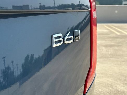 Certified 2024 Volvo XC90 B6 Plus w/ Protection Package Premier AWD/4WD image 40