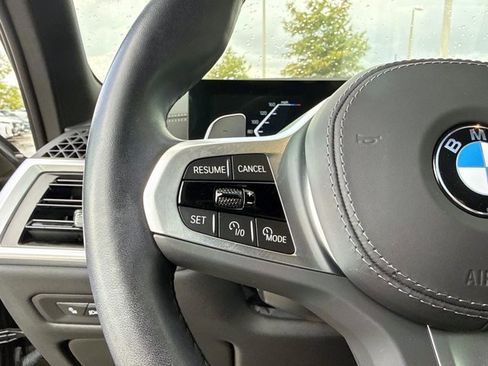 Used 2024 BMW X5 sDrive40i w/ M Sport Package RWD image 36