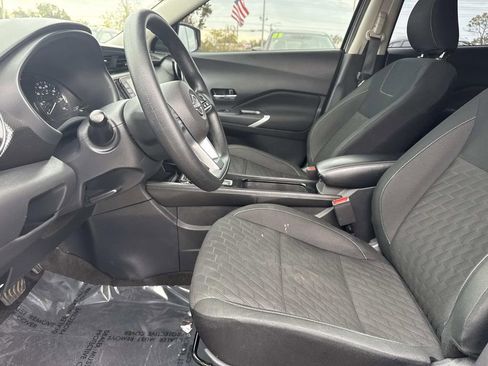 Certified 2024 Nissan Kicks SV image 19