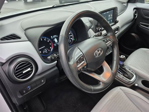 Used 2018 Hyundai Kona Limited image 21