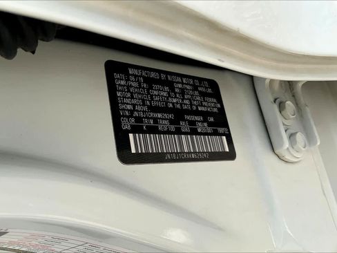 Used 2019 Nissan Rogue Sport SL w/ Premium Package image 32